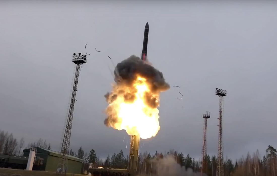 "الدفاع الروسية" تعلن عن تدمير نقطة تمركز لمرتزقة أجانب في مقاطعة خاركوف بصواريخ عالية الدقة
