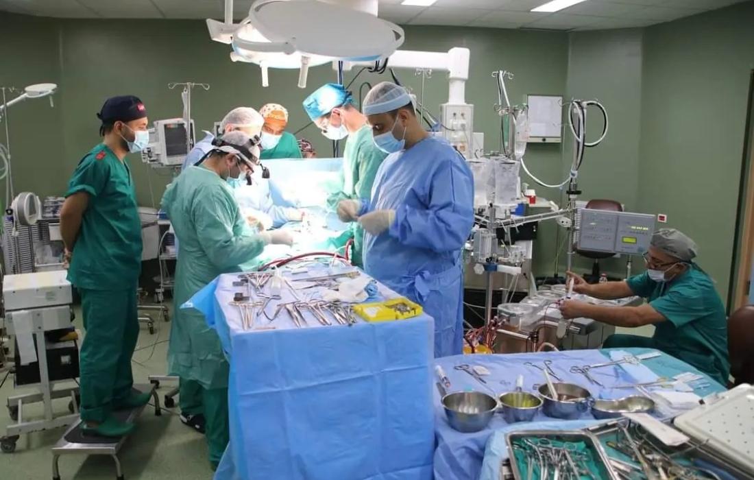 الصحة بغزة: الاحتلال يواصل منع دخول الأجهزة الطبية المُهمة إلى القطاع