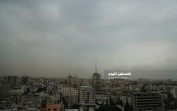 طقس فلسطين.. تراجع تأثير المنخفض الجوي وأجواء شديدة البرودة