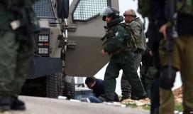 قوات الاحتلال تعتقل مواطناً.. تعبيرية