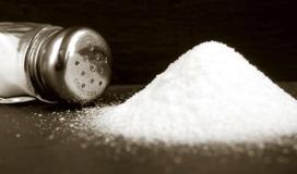 اختفاء الملح عن مائدتك يمكن أن يطيل حياتك