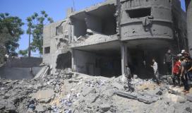 دمار واسع جراء قصف الاحتلال منزلاً في بيت لاهيا شمال قطاع غزة (14).jpeg