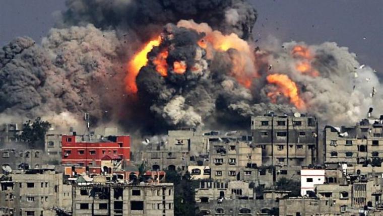 غارات على غزة.jpg